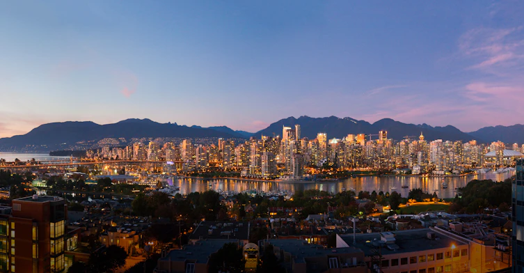 1106 West Broadway , Vancouver, BC V6H 1G5
