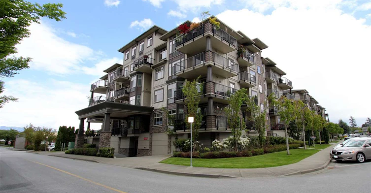 9060 Birch Street, Chilliwack, BC V2P 4N4