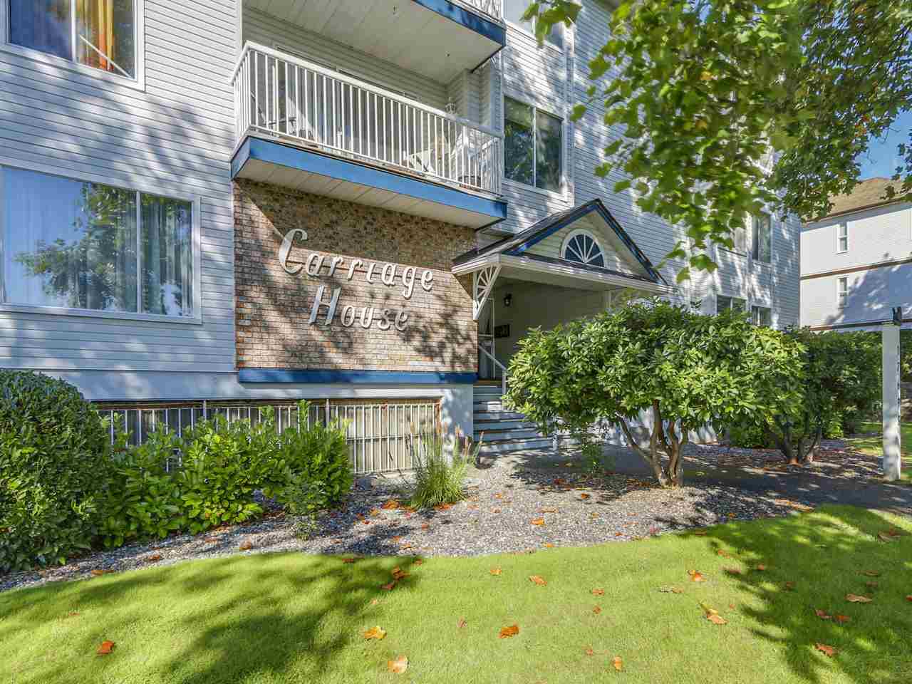 17695 58 Avenue, Surrey, BC V3S 1L5