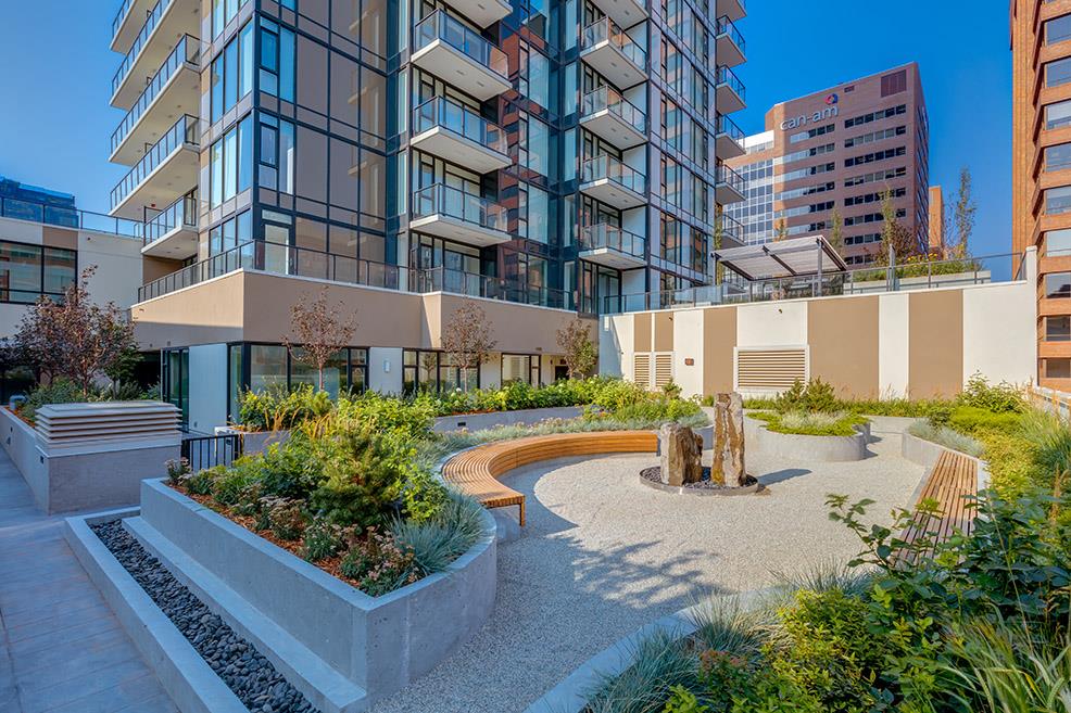 310 Southwest 12 Avenue, Calgary, AB T2R 0H2 - 5