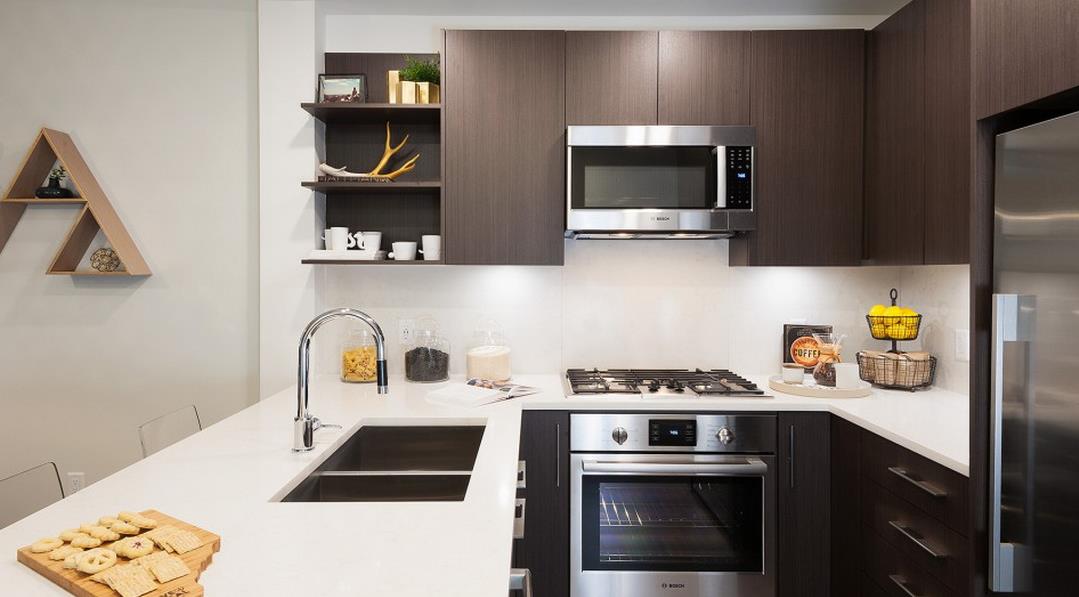 88 Northeast 9 Street, Calgary, AB - 3