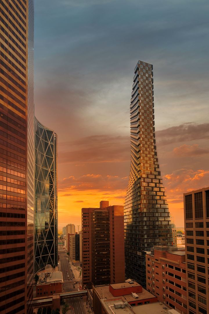 655 Centre SW Street, Calgary, AB - 2