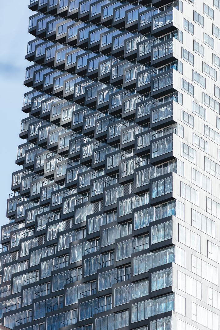 655 Centre SW Street, Calgary, AB - 3
