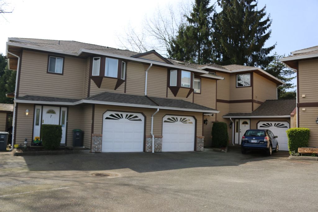 19352 Fraser Highway, Surrey, BC V3S 6K6 - 2