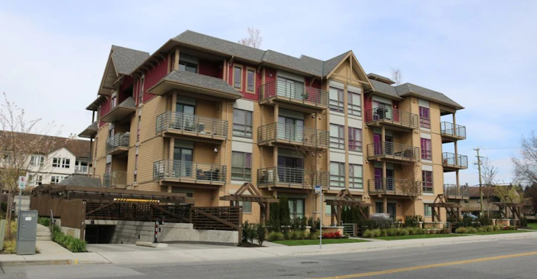 5811 177b Street, Surrey, BC V3S 4J4
