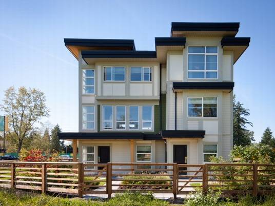 19477 72a Avenue, Surrey, BC V4N 6M2