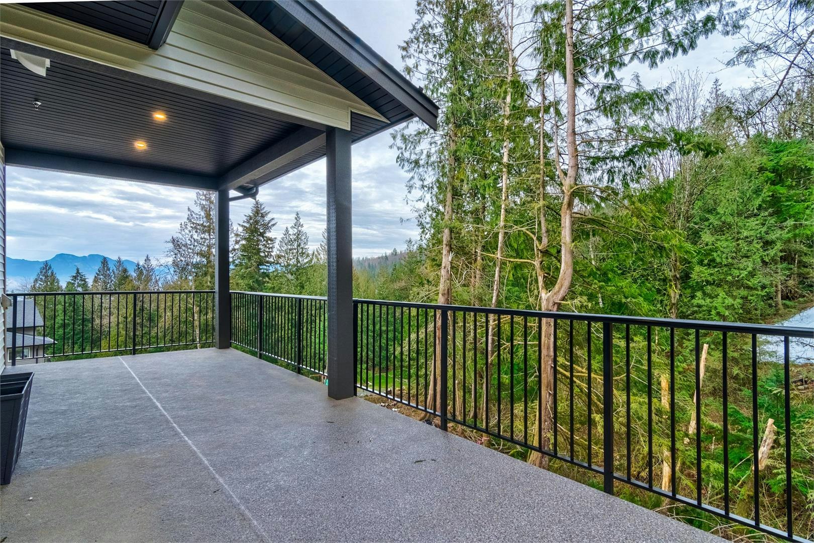 Tahoma Place, Chilliwack, BC - 10
