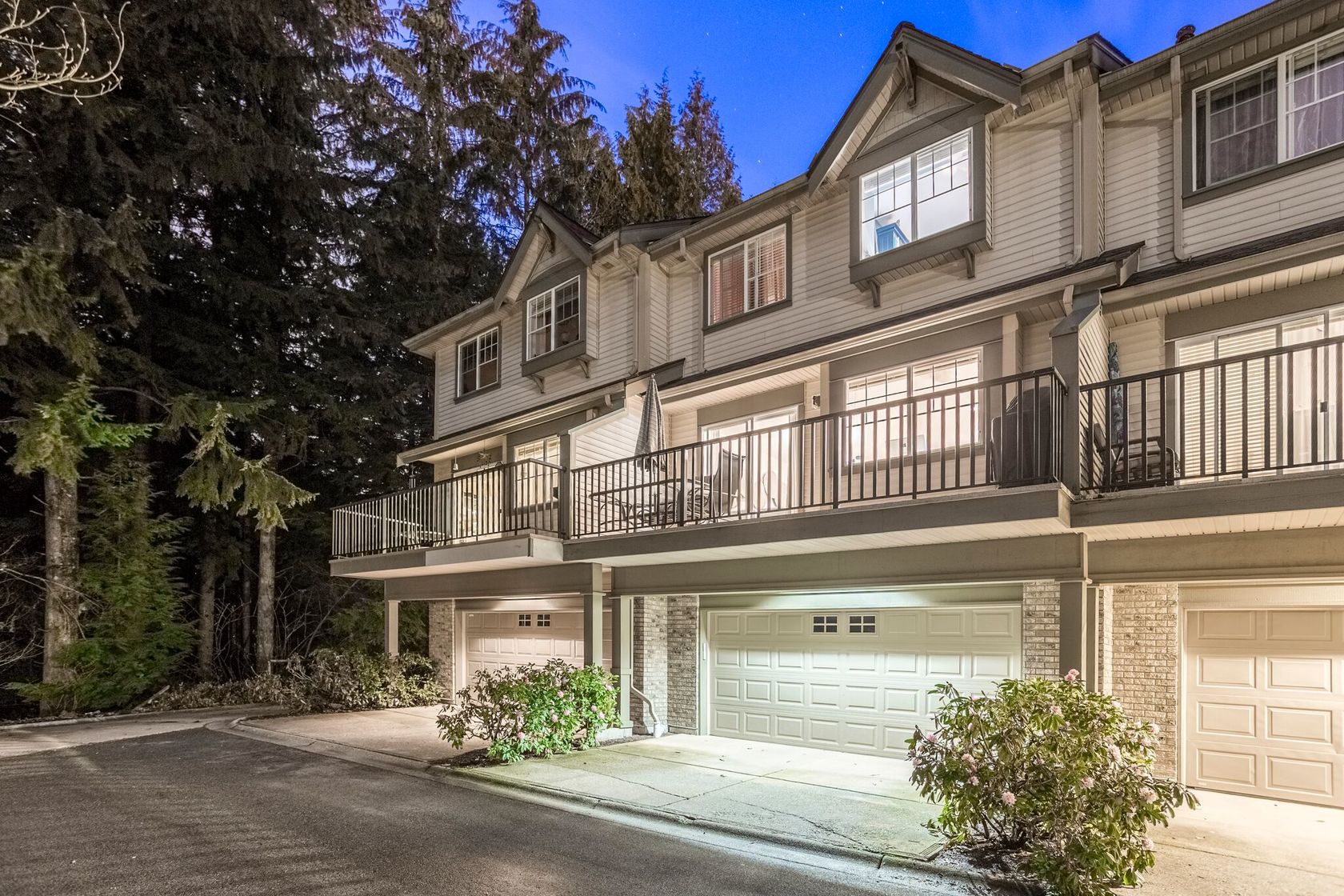 3300 Plateau Blvd, Coquitlam, BC V3E 3L6 - 2
