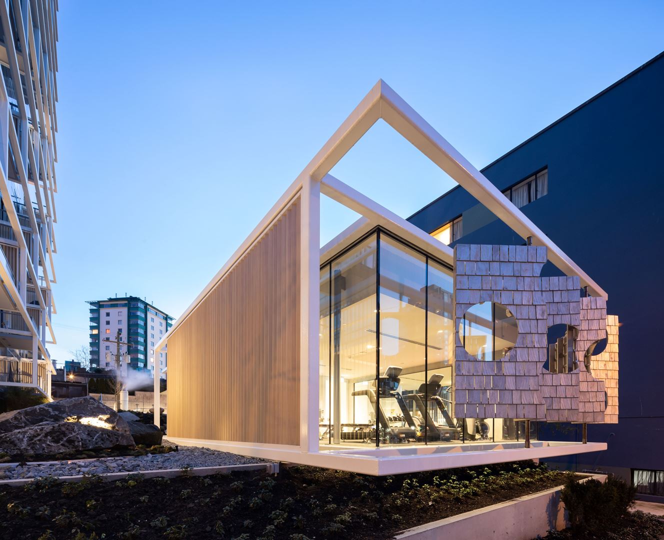 1770 Pendrell Street, Vancouver, BC - 3