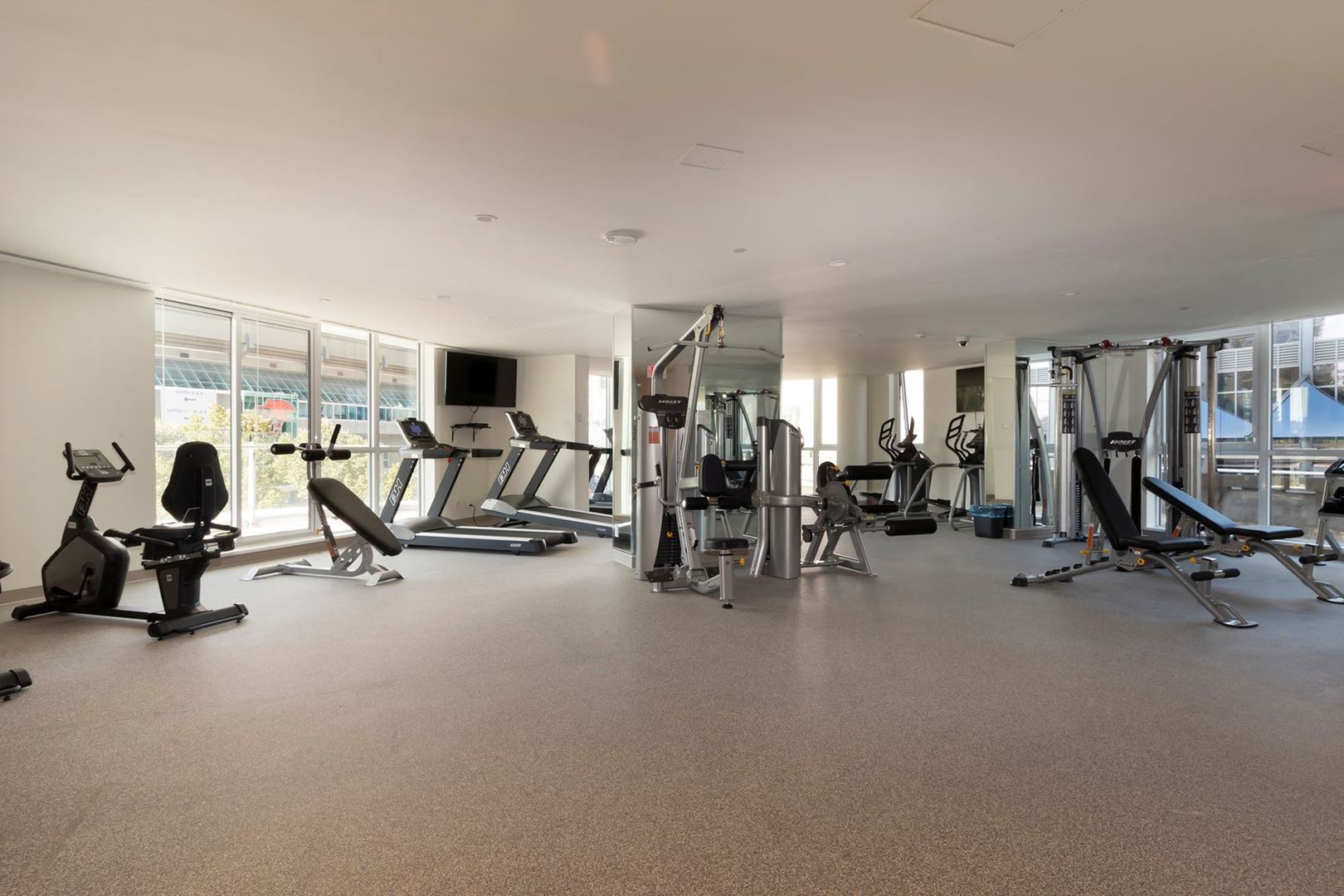 685 Pacific Boulevard, Vancouver, BC - 4