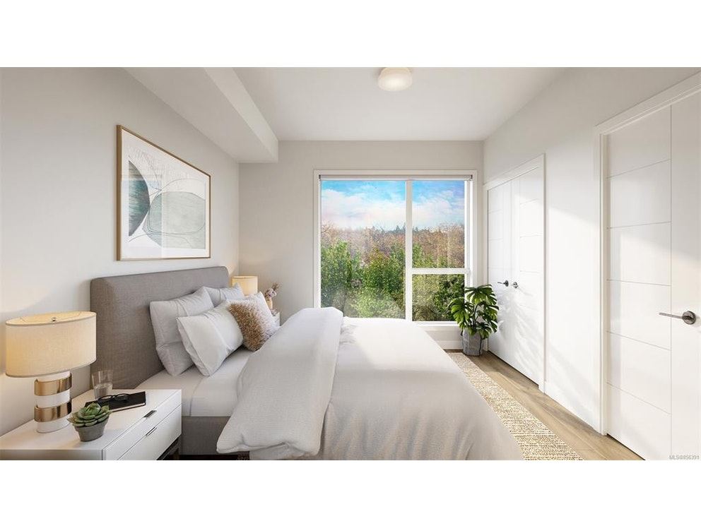 1301 Hillside Avenue, Victoria, BC V8T 2B3 - 5