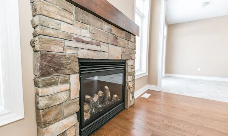East Madelaine | Mapleview Drive | Drive