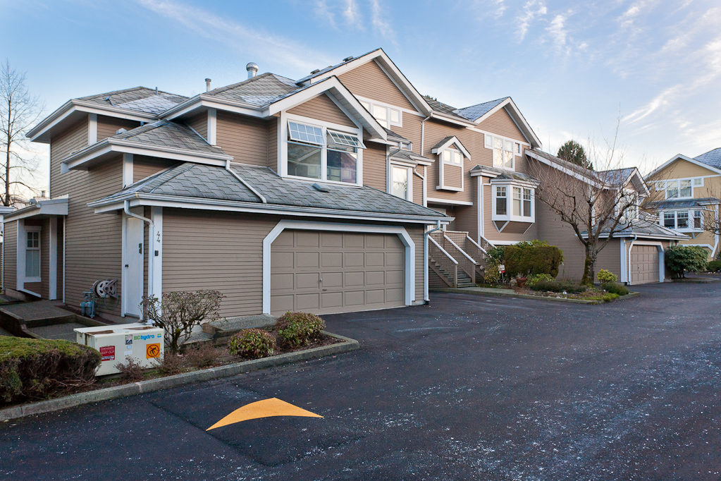 1140 Falcon Drive, Coquitlam, BC V3E 2K1 - 2