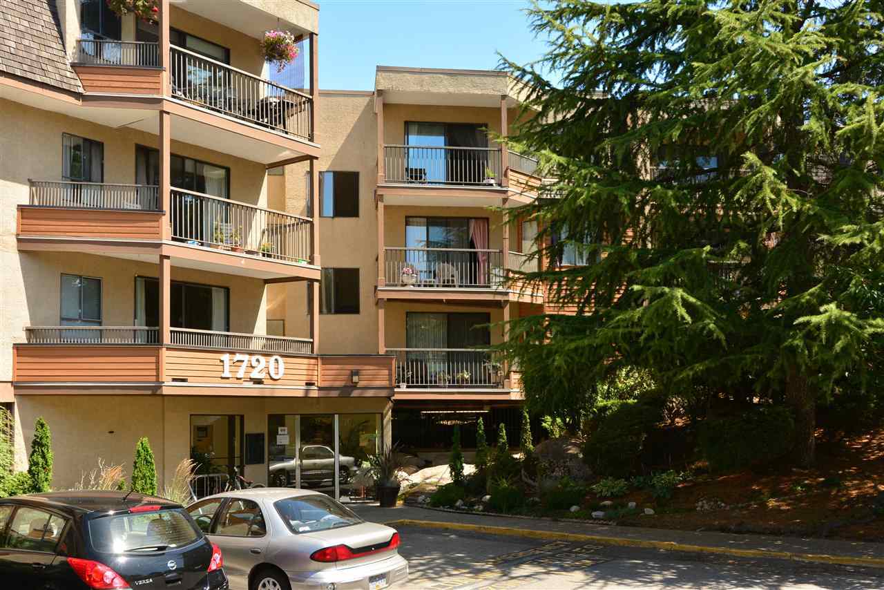 1720 Southmere Crescent, Surrey, BC V4A 6E3