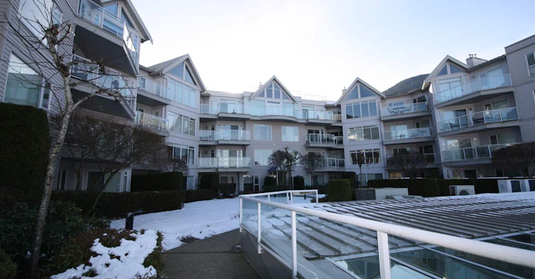 328 Esplanade East, Harrison Hot Springs, BC V7L 1A4