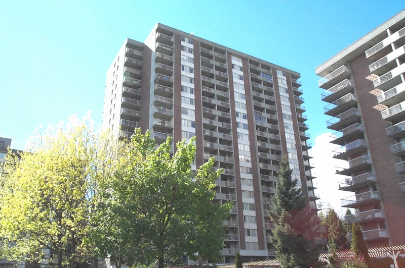 Woodcroft, 2016 Fullerton Avenue North Vancouver, BC REW