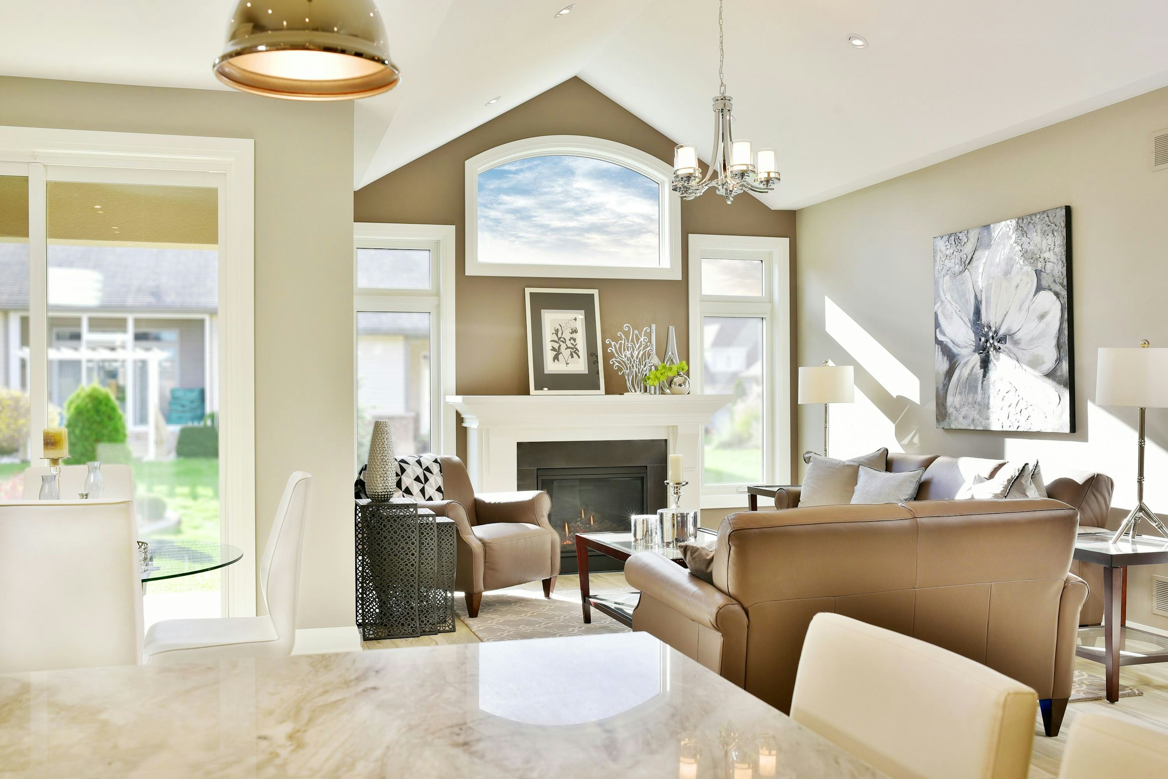 The Residences at Hunters Pointe by Lucchetta Homes, Welland ON REW