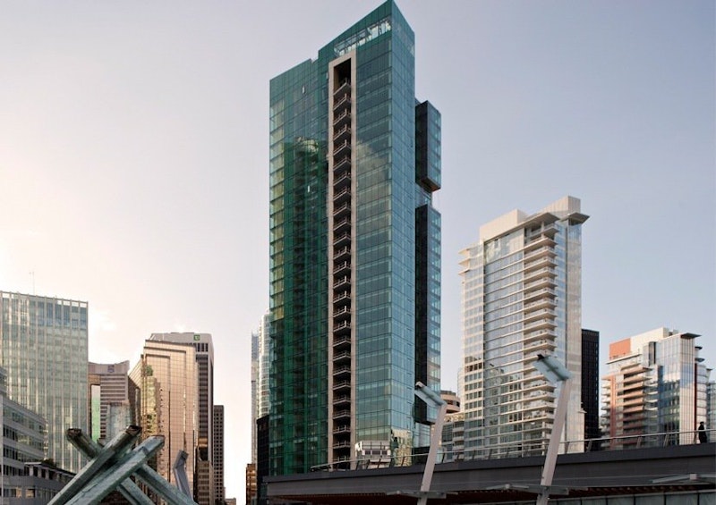 Three Harbour Green, 277 Thurlow Street Vancouver, BC REW