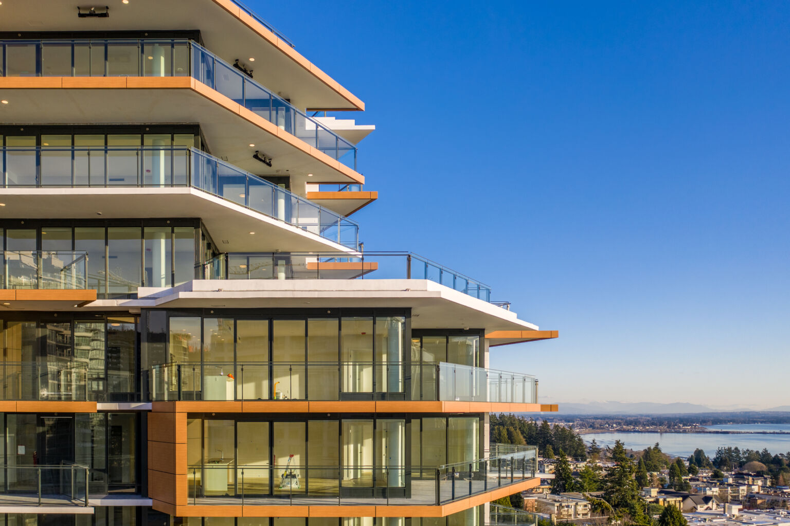 1439 George  Street, Surrey, BC V4B 3Z5