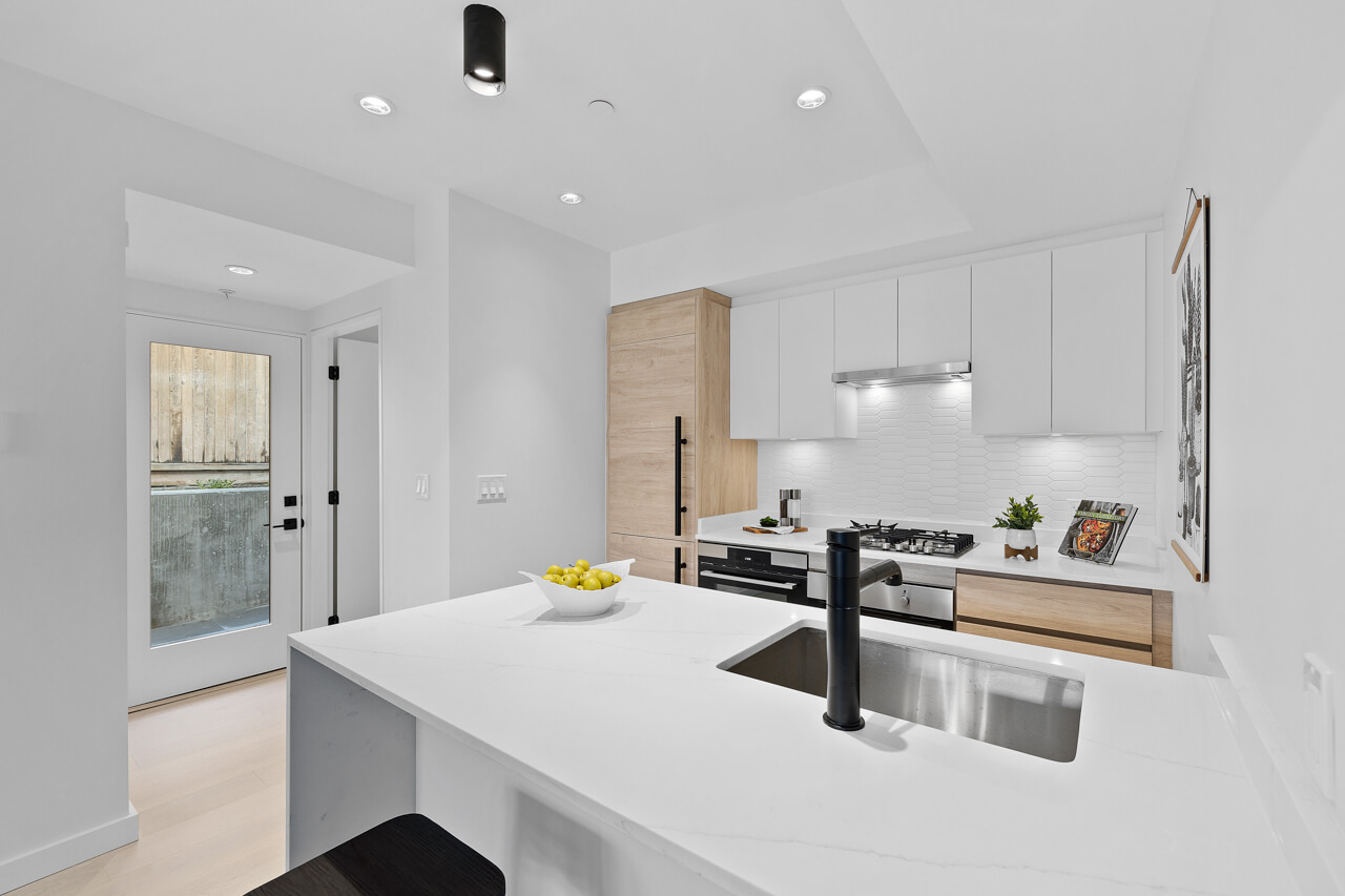 541 East 6th Avenue, Vancouver, BC V5T 1K9 - 5