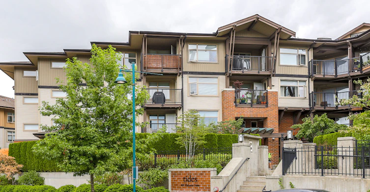 400 Klahanie Drive, Port Moody, BC V3H 5K9
