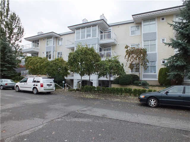 20228 54 Avenue, Langley, BC V3A 3W3
