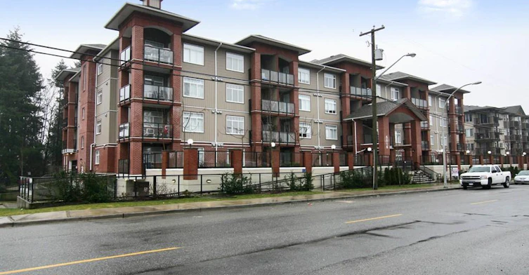 5516 198 Street, Langley, BC V3A 0A6