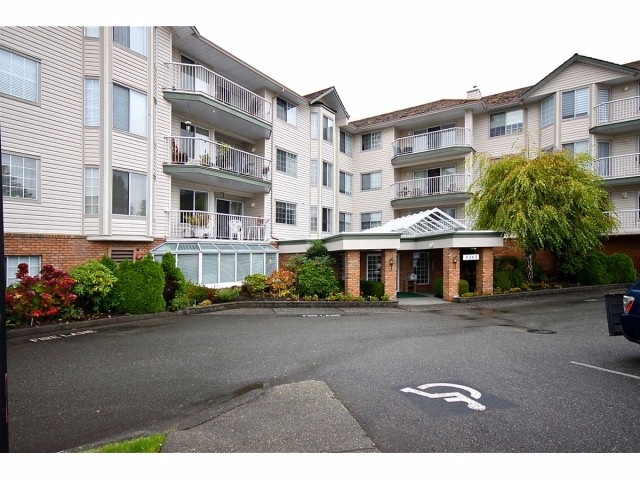 5363 206 Street, Langley, BC V3A 2C5