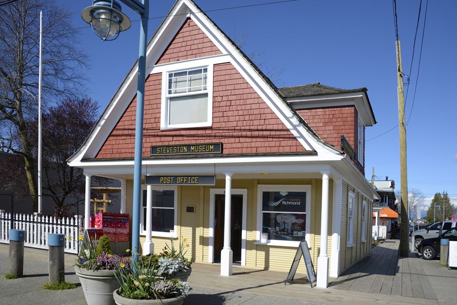12871 Railway Avenue, Richmond, BC V7E 6K3
