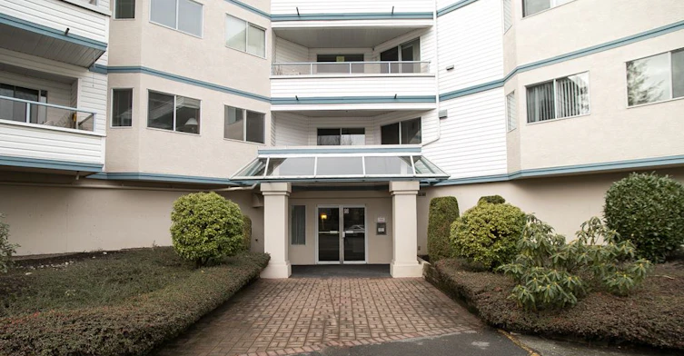 5377 201A Street, Langley, BC V3A 1S7