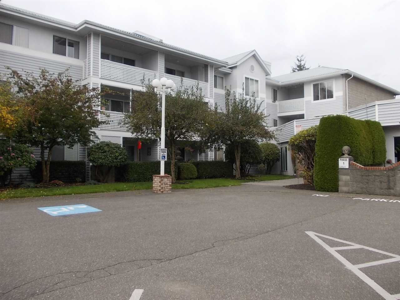 32823 Landeau Place, Abbotsford, BC V2S 6S6