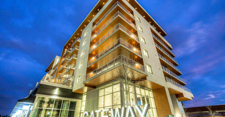 762 85 Street Southwest, Calgary, AB - 2