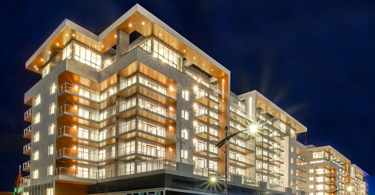 762 85 Street Southwest, Calgary, AB