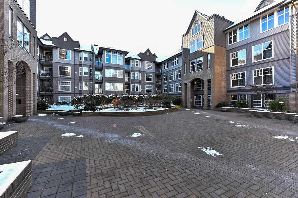 20200 56 Avenue, Langley, BC V3A 8S1