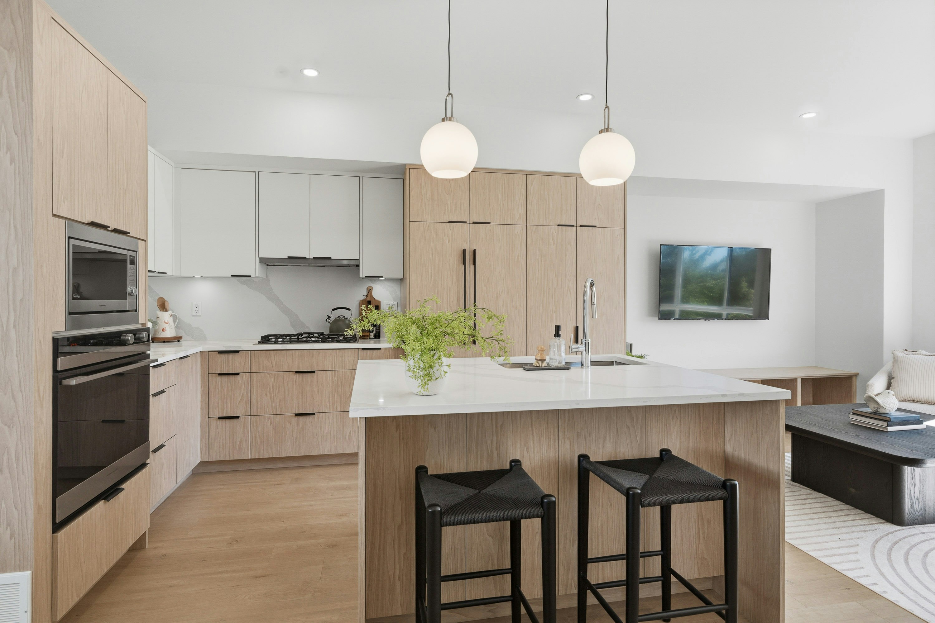 5993 143 St, Surrey  - 3