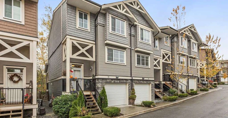 11252 Cottonwood Drive, Maple Ridge, BC V2X 9B1
