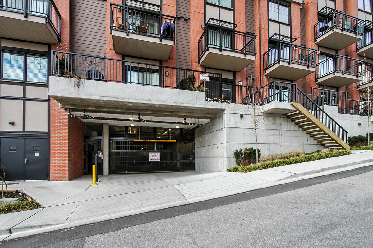 828 Royal Avenue, New Westminster, BC V3M 1J9 - 3