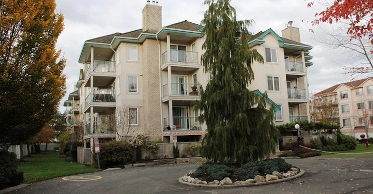 20453 53 Avenue, Langley, BC V3A 7A6