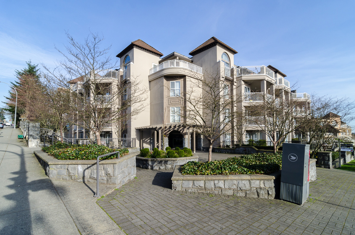 1128 Sixth Avenue, New Westminster, BC V3M 6V8 - 2
