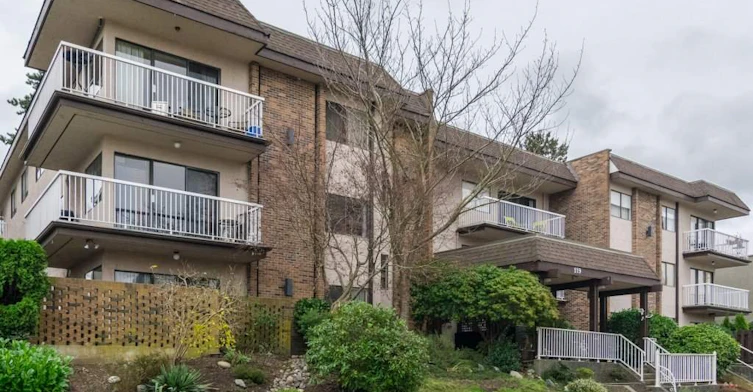 119 Agnes Street, New Westminster, BC V3L 1E4