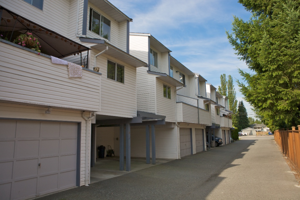 3410 Coast Meridian Road, Port Coquitlam, BC V3B 6X4 - 3