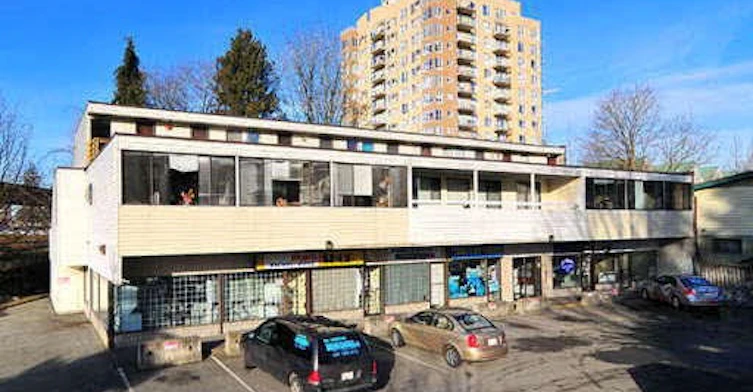 9835 138 Street, Surrey, BC V3T 5E3