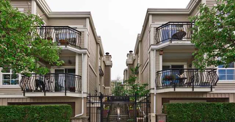 658 7th Avenue West, Vancouver, BC V5Z 1B5