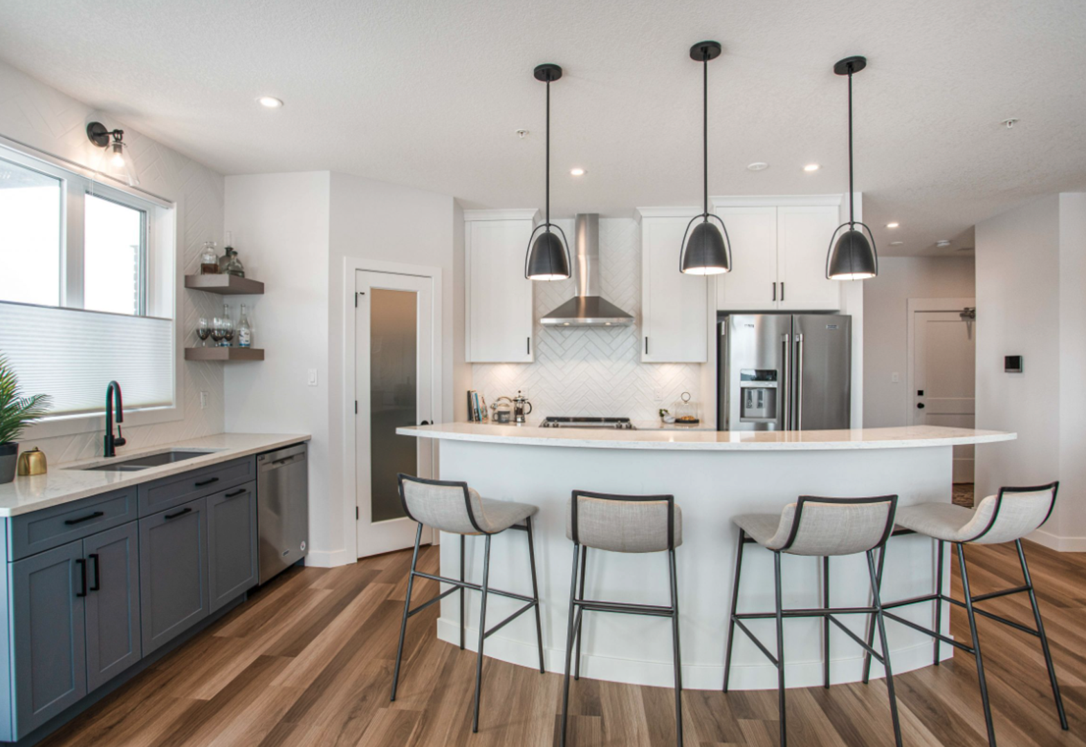 3581 Evans Court, Regina, SK - 2