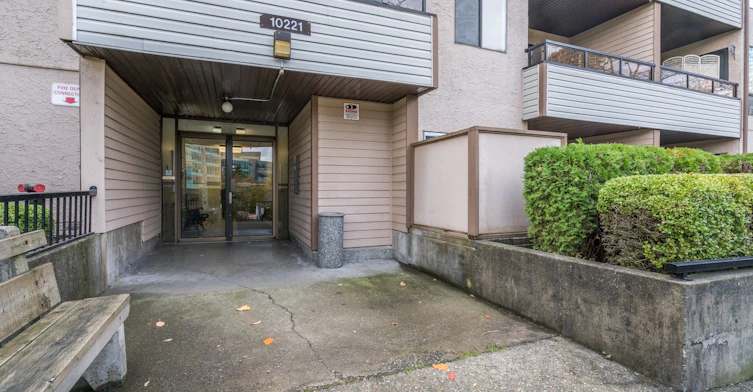 10221 133A Street, Surrey, BC V3T 5J8 - 5