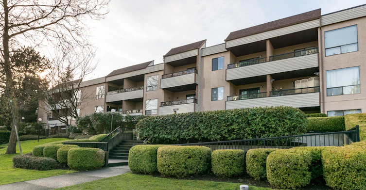 10221 133A Street, Surrey, BC V3T 5J8 - 2