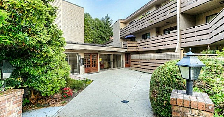 1385 Draycott Road, North Vancouver, BC V7J 3K9