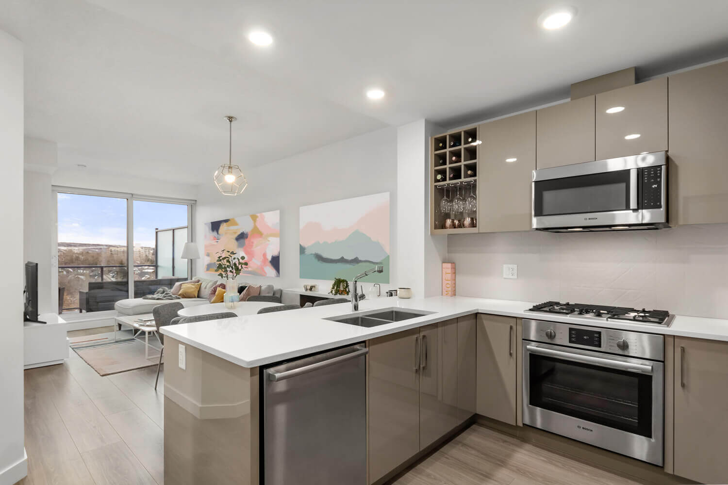 301 10th Street , Calgary, AB T2N 1V8 - 6