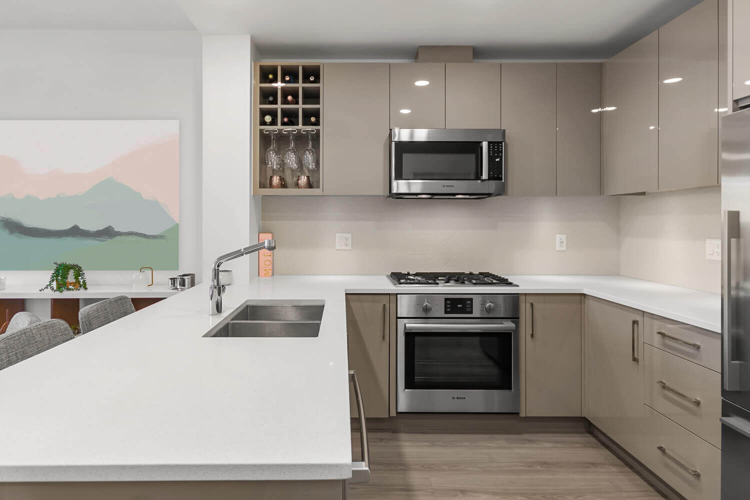 301 10th Street , Calgary, AB T2N 1V8 - 7