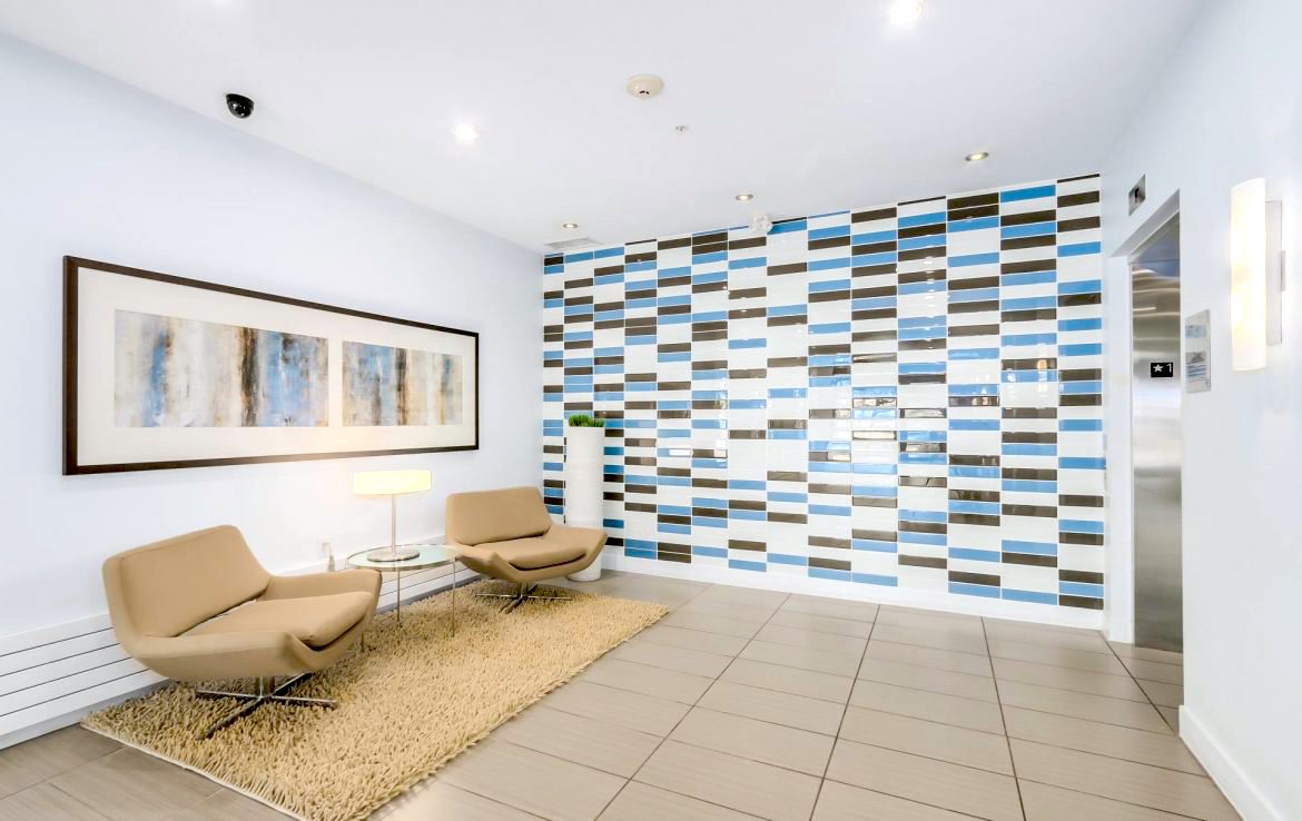 160 3rd Street West, North Vancouver, BC V7M 0A9 - 2